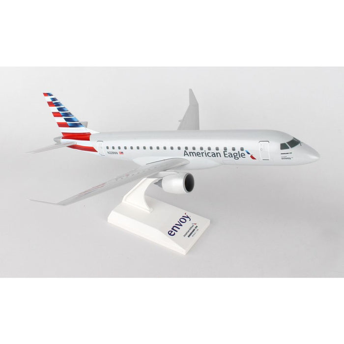 AA E175 1/100 ENVOY