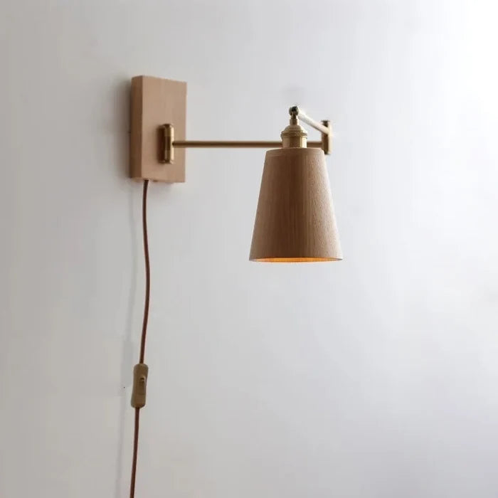 Plug In / Light Brown / Cone