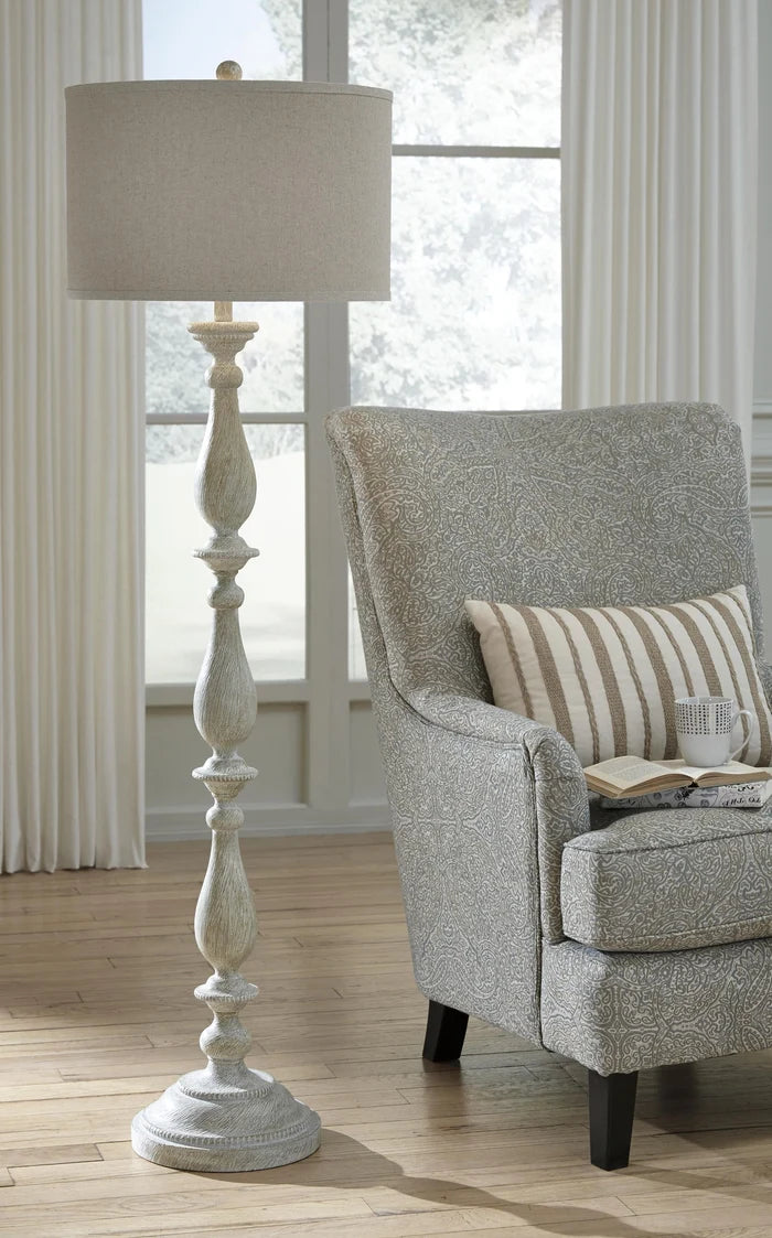 Bernadate Lamp Set