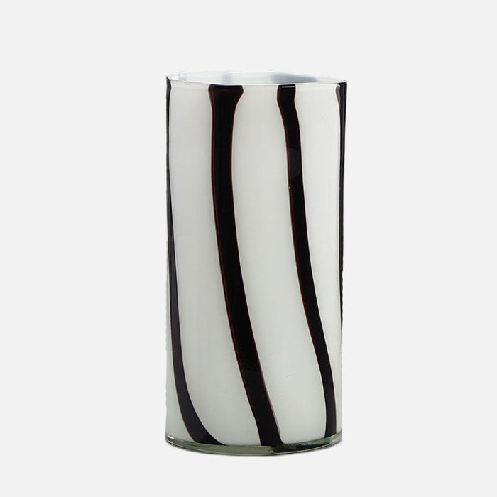 Large / White / Black