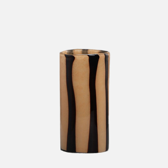 Medium / Sand / Black