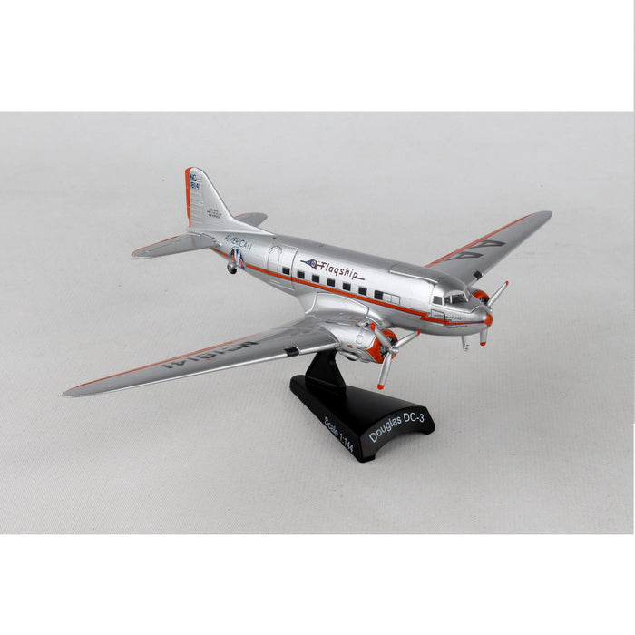 DC-3 1:144