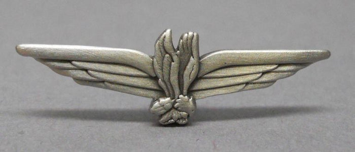 First Officer Lapel Pin