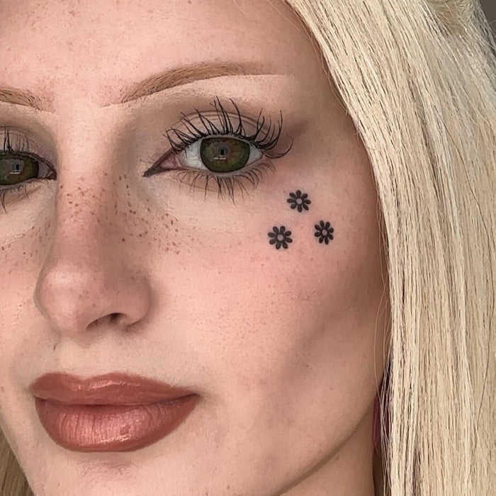 Flower Design Stamp with Precision Liner
