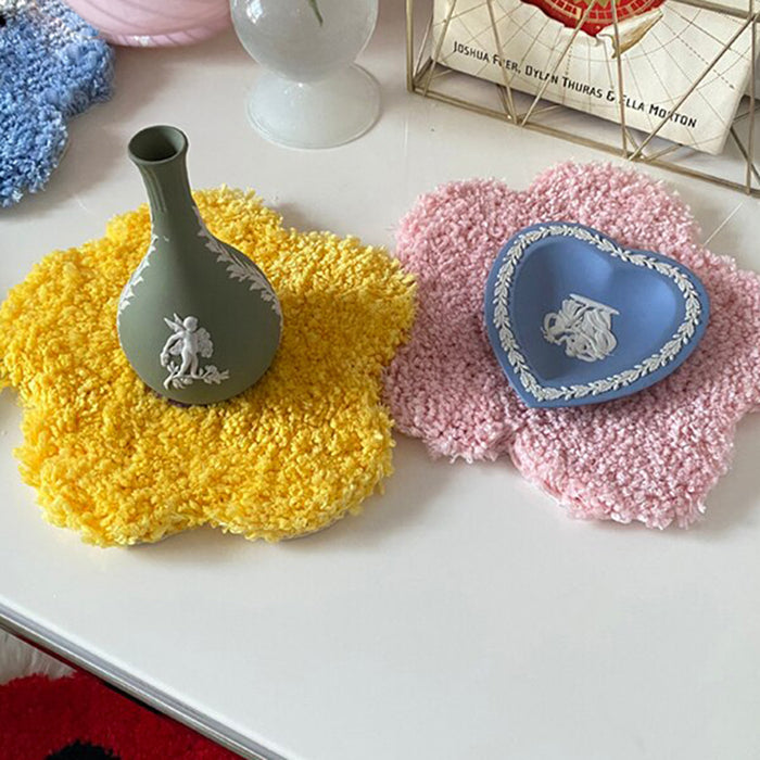 Hand Tufted Plush Flower Coaster Table Mat