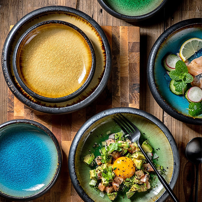 Round Blue Yellow Green Glazed Shore Deep Dish Plate
