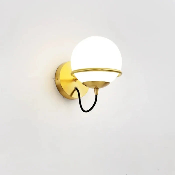 Gold / Warm light