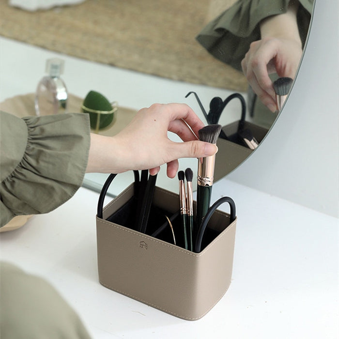 Storage Organizers in Leather Metal Small Basket Home Decorations