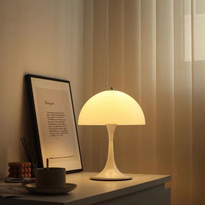 Cordless Verner Panton Panthella Inspired White Mushroom LED Table Light with rechargeable batteries