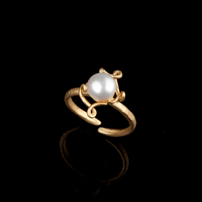 Pea Pod Single Pearl Ring - Adj.