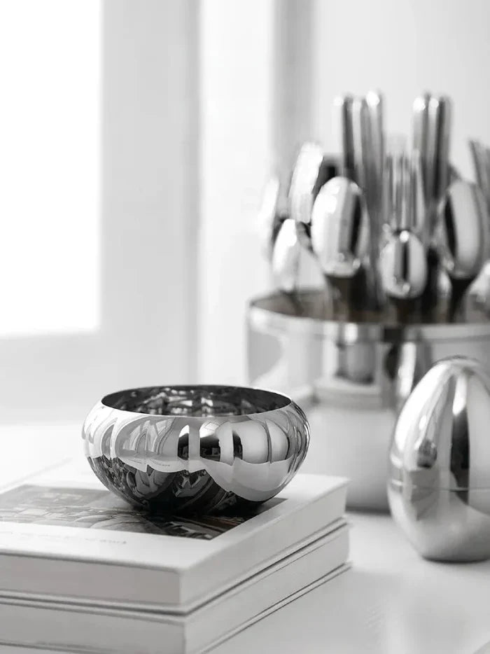 Radiance Ribbed Bowl Polished stainless steel ribbed bowl modern reflective noodle rice bowl