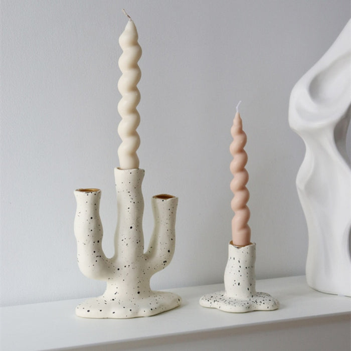 Black and White Resin Vintage Candle Holder