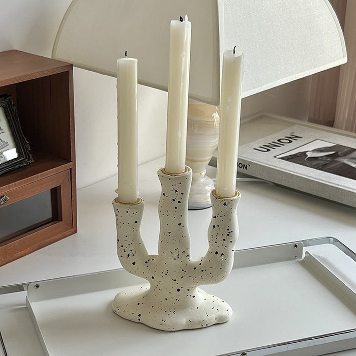Black and White Resin Vintage Candle Holder