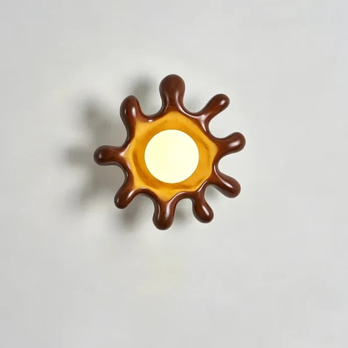 Walnut / Warm Light