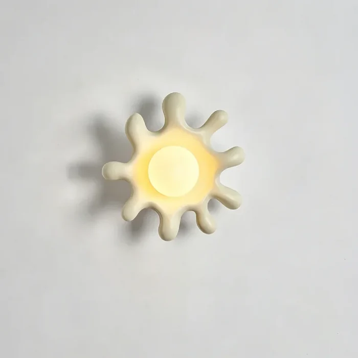Cream / Warm Light