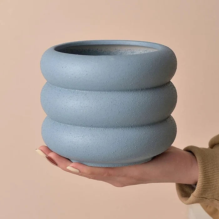 bubble planter pot with hole for earth plants