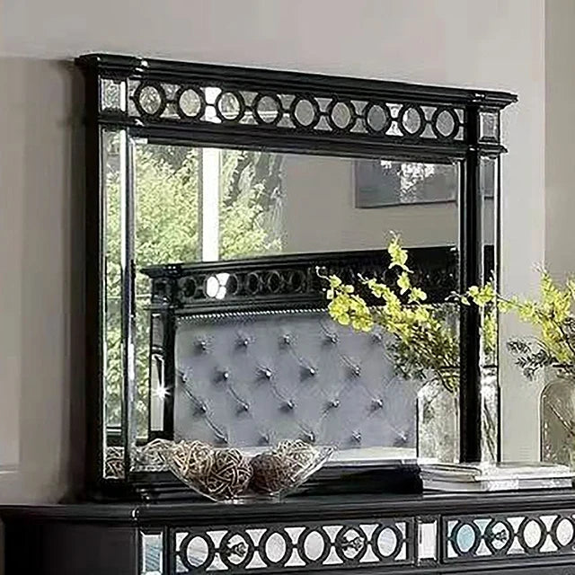 Theola Mirror
