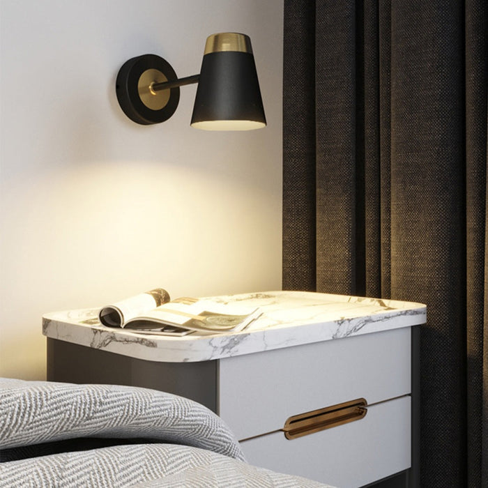 Luxury LED Warm White Light Color in Black and Golden Wall Lamp