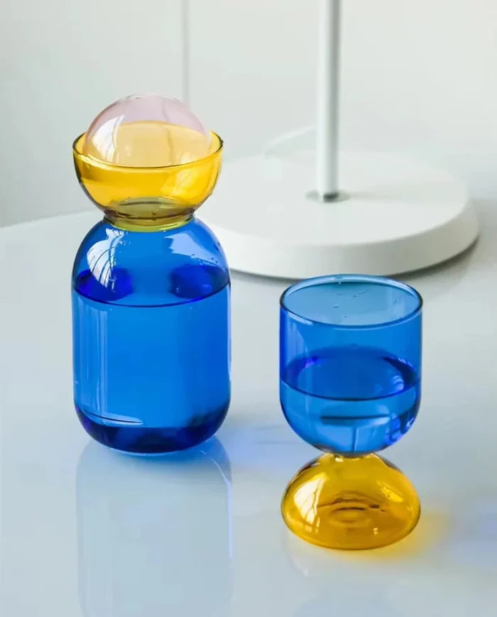 Colorful borosilicate glass water jug and cup set high temperature resistant modern colorful drinkware kitchen table pitcher with lid
