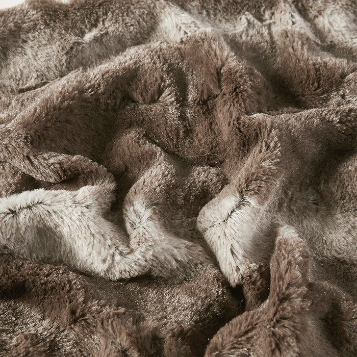 Zuri Oversized Faux Fur Throw Blanket Luxurious Plush Soft Decorative Accent
